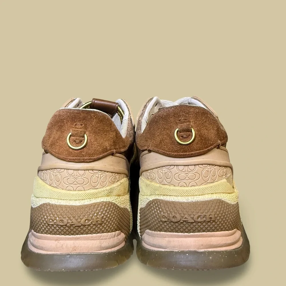 Coach c115 tech